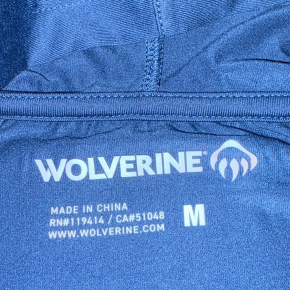 Wolverine NWT Size M Lake Blue Eco Sun Stop UPF 50 Long Sleeve Hooded Shirt - Picture 6 of 8
